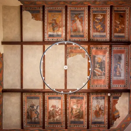 Hotell Castello Di Monterone 4*