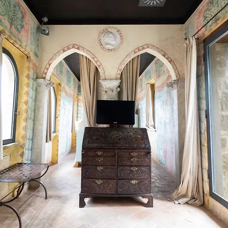 Castello Di Monterone Hotell