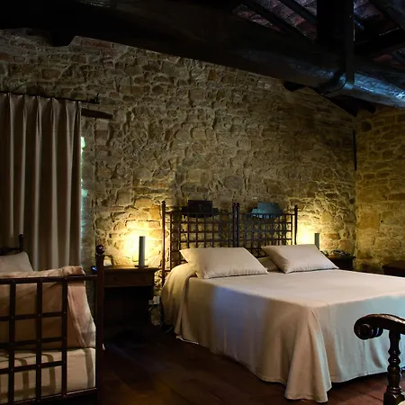 Castello Di Monterone 4* Perugia